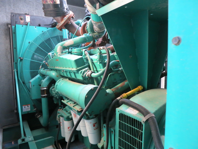 Used Cummins 600DFGB Diesel Generator, 325 Hrs