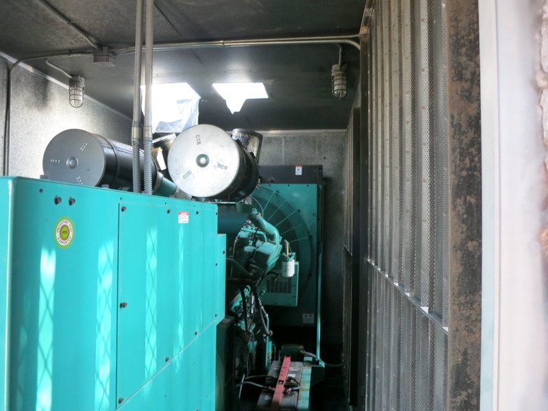 Used Cummins 600DFGB Diesel Generator, 325 Hrs