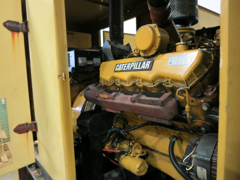 Used Caterpillar 3208 Diesel Generator, 667 Hrs