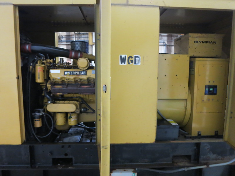 Used Caterpillar 3208 Diesel Generator, 667 Hrs