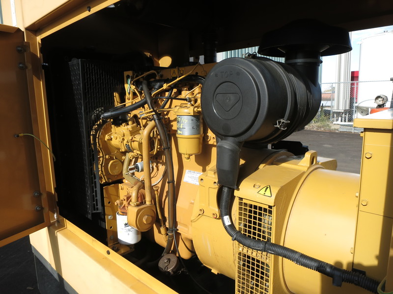 Used Caterpillar D75-P3 Diesel Generator, 62 Hrs