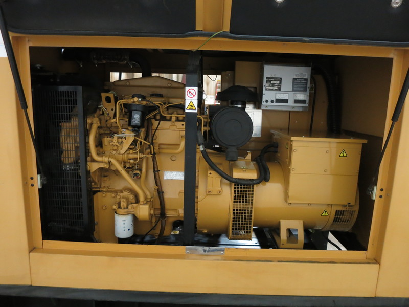 Used Caterpillar D75-P2 Diesel Generator, 467 Hrs