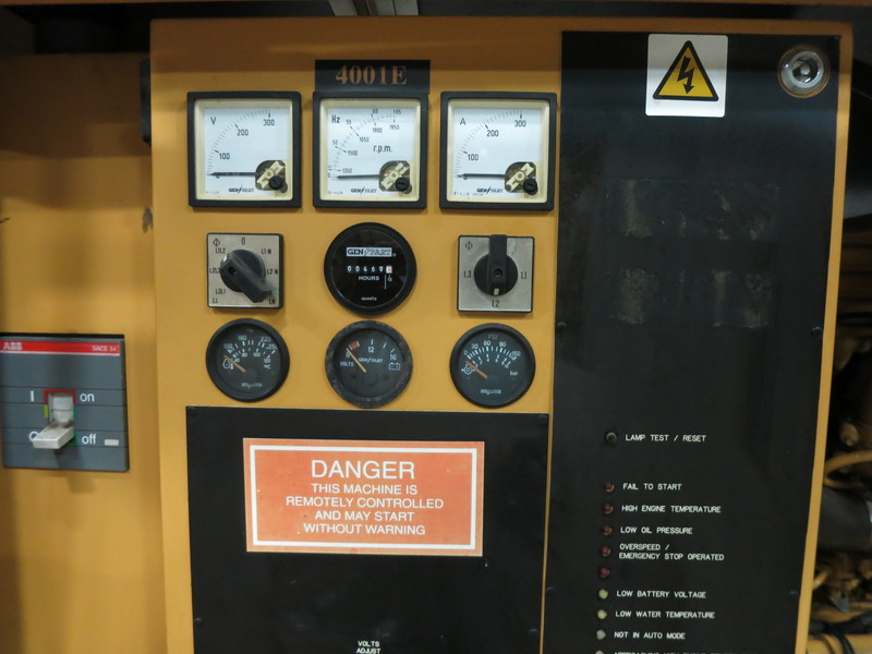 Used Caterpillar D75-P2 Diesel Generator, 467 Hrs