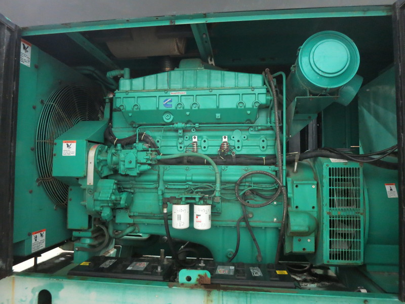 Used Cummins 350DFCC Diesel Generator, 786 Hrs