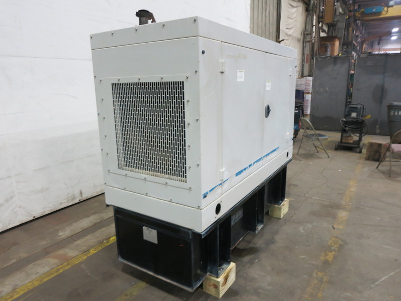 Used John Deere 40 kW Diesel Generator, 121 Hrs