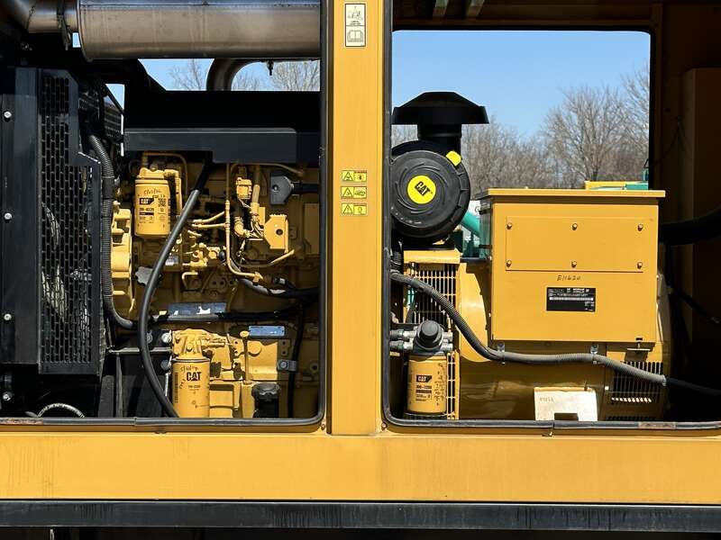 Used Caterpillar D100-6 Diesel Generator 594 Hrs, EPA Tier 3