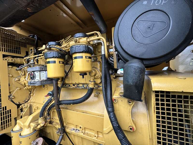 Used Caterpillar D100P1 Generator, 692 Hrs
