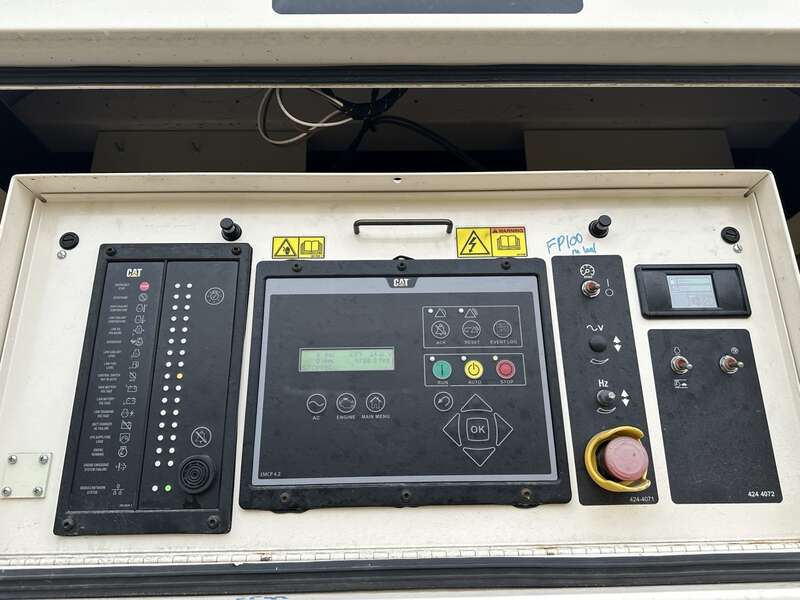 Used Caterpillar XQ425 Rental Grade Diesel Generator, 1703 Hrs, EPA Tier 4F