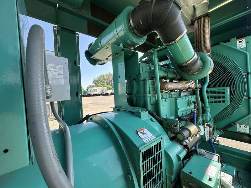 Used Cummins DFED KTA19-G4 Diesel Generator, 598 Hrs