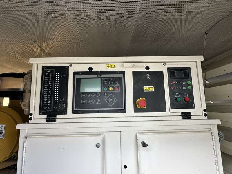 Used Caterpillar XQ570 Rental Grade Diesel Generator, 2011 Hrs, EPA Tier 4F